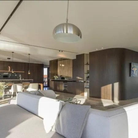 Super View Penthouse Deluxe 公寓