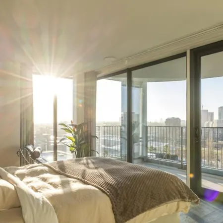 Super View Penthouse Deluxe *