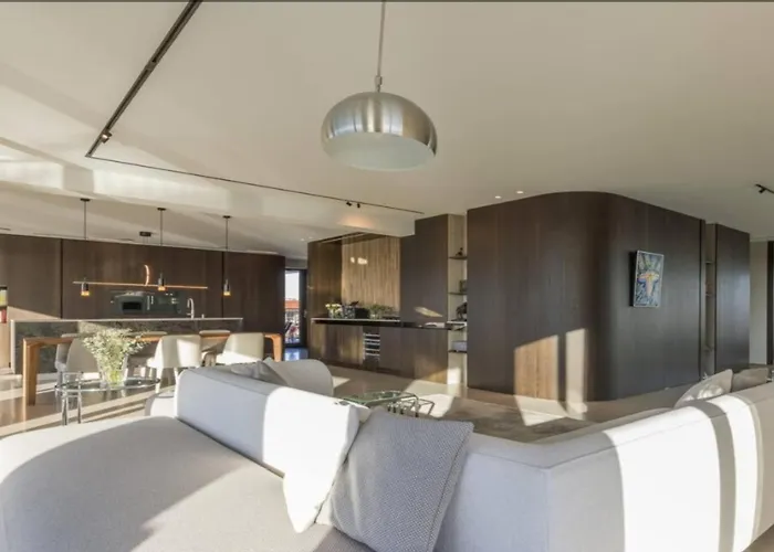 Super View Penthouse Deluxe Lejlighed